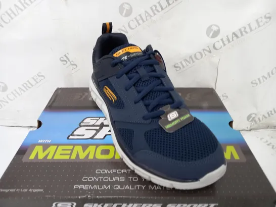 BOXED OUTLET SKECHERS MEN'S TRACK SYNTAC TRAINERS IN NAVY - SIZE 8