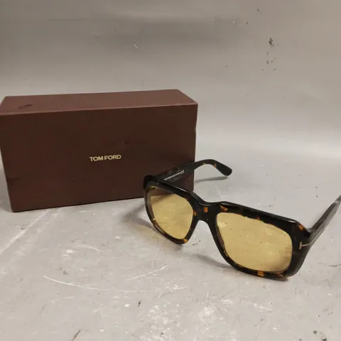 TOM FORD BAILEY-02 PHOTOCHROMIC SUNGLASSES 