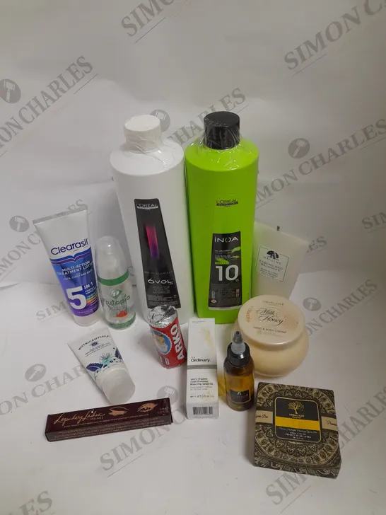 BOX OF APPROXIMATELY 20 ASSORTED HEALTH AND BEAUTY ITEMS TO INCLUDE ORIGINS FROTHY FACE WASH, THE ORDINARY ROSE HIP SEED OIL, PERSONAL LUBRICANT ETC