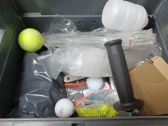 BOX OF APPROXIMATELY 8 ASSORTED ITEMS TO INCLUDE - TENNIS BALL , DIGITAL MICROSCOPE , CHOPPER ETC