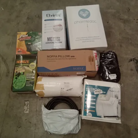 PALLET OF ASSORTED ITEMS INCLUDING  HOMOZE 100FT HOSE, NOFFA PILLOW, ELVIROS MEMORY FOAM CERVICAL PILLOW, PRESSURE WASHER HOSE, FLEXI HOSE, BAMBOO MATTRESS PROTECTOR 