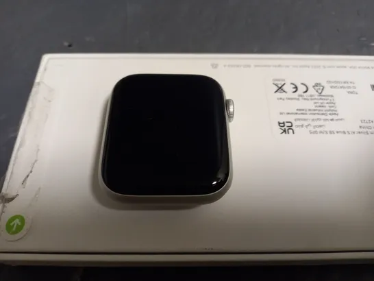 APPLE WATCH SE 44MM 