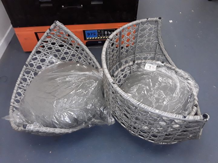 Lot 255: INNOVATORS SWIVEL COCOON CHAIR - Simon Charles Auctioneers