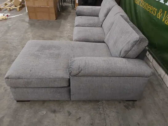 DESIGNER 3 SEATER GREY FABRIC UPHOLSTERED CHAISE SOFA 