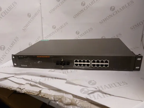 D-LINK DES-1016 10/100 FAST ETHERNET SWITCH 