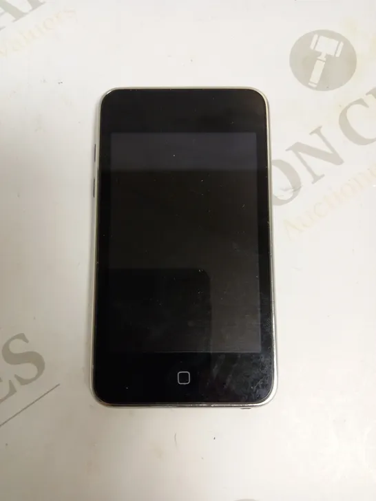 APPLE IPOD TOUCH 32GB (A1318, 3RD GEN)