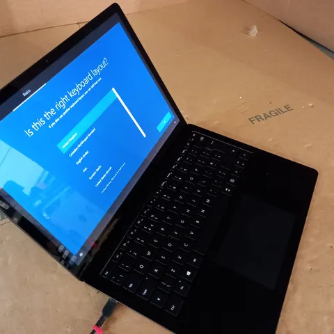 MICROSOFT SURFACE 1868 LAPTOP IN BLACK 