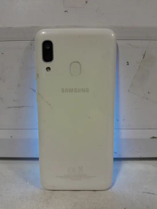 SAMSUNG GALAXY A20E MOBILE PHONE