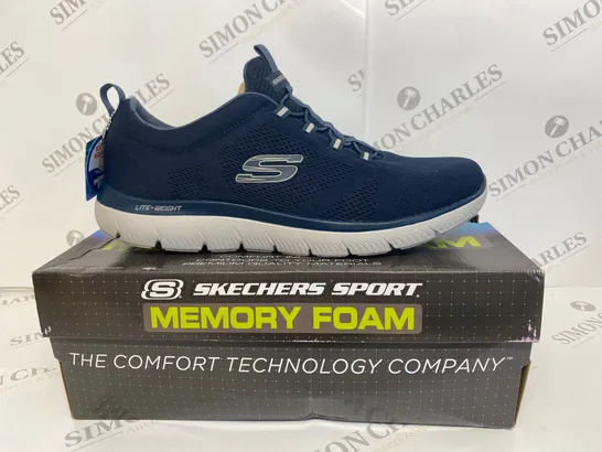 BOXED PAIR OF SKECHERS NAVY TRAINERS SIZE 12