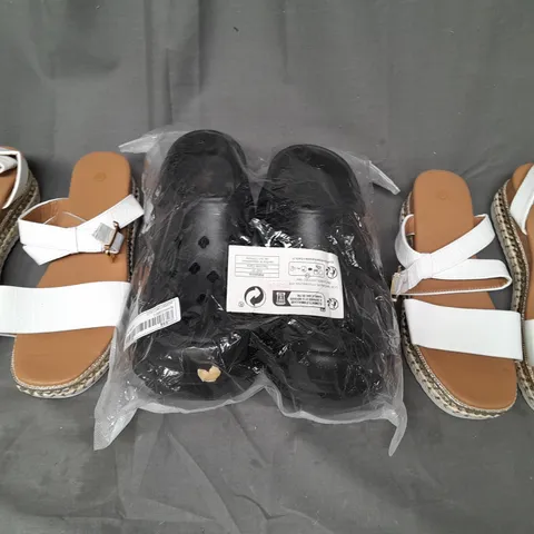 BOX OF APPROXIMATELY 15 ASSORTED PAIRS OF SHOES AND FOOTWEAR ITEMS IN VARIOUS STYLES AND SIZES TO INCLUDE FASHION, ETC