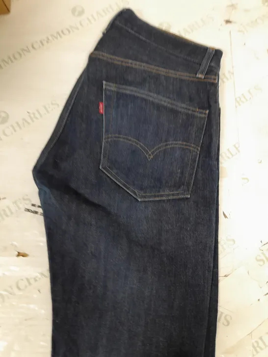 MENS LEVIS BLUE NAVY DENIM JEANS - SIZE UNSPECIFIED 