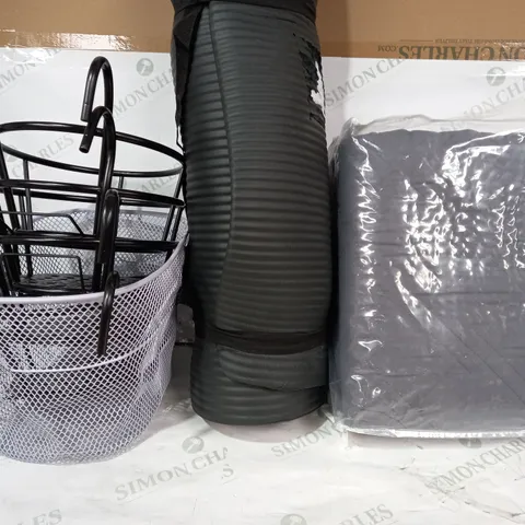 BOX OF APPROXIMATELY 5 ASSORTED HOUSEHOLD ITEMS TO INCLUDE GREY BLANKET, YOGA MAT, METAL MESH BASKET, ETC