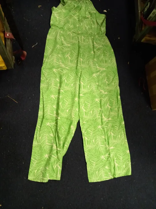 GREEN JUMPSUIT SIZE 18