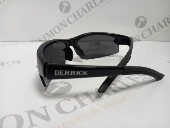 APPROXIMATELY 10 DERRICK SUNGLASSES 