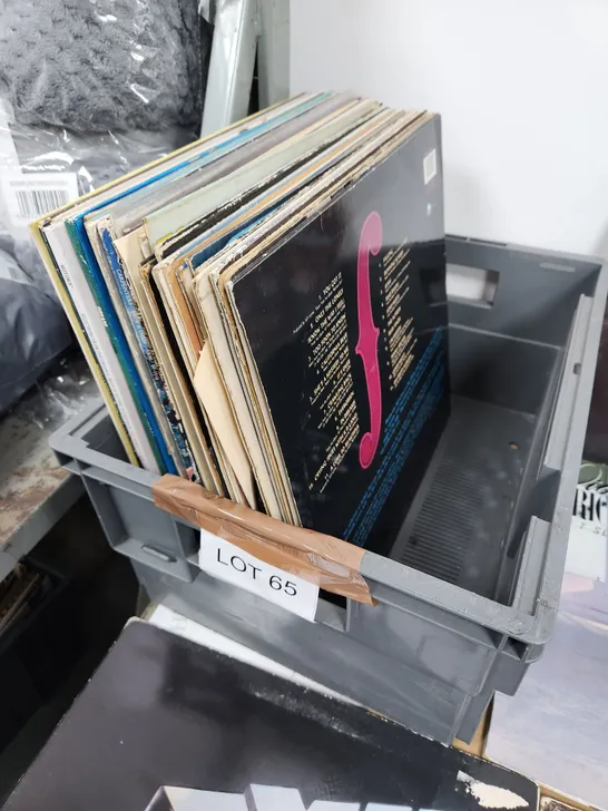 A COLLECTION OF VINYL RECORD LPs ETC