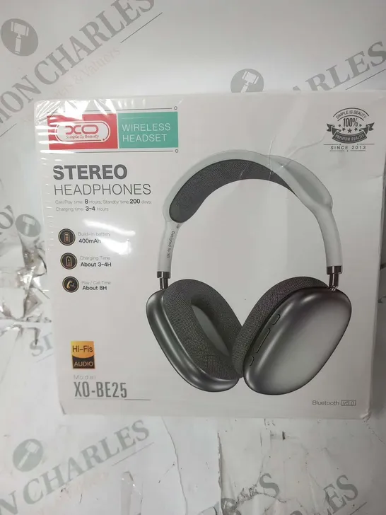 BOXED NEW BOXED AND SEALED SIMPLE IS BEAUTY WIRELESS HEADSET STEREO HEADPHONES X0-BE25