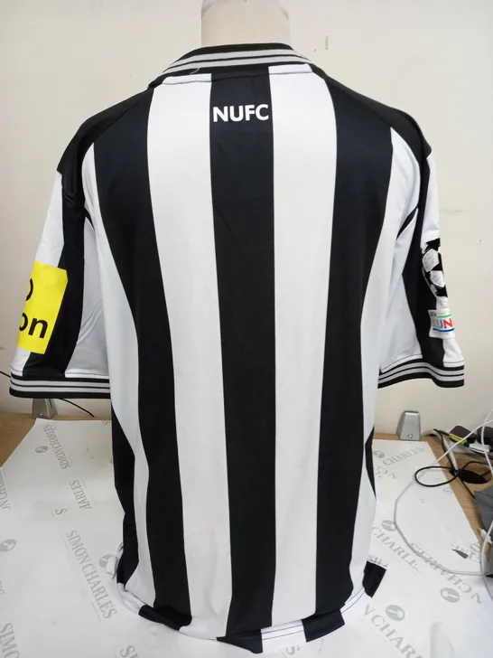 CASTORE NEWCASTLE 2023/24 HOME SHIRT - UK LARGE