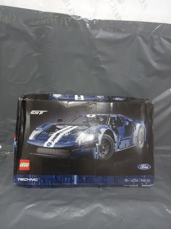 SEALED LEGO TECHNIC 2022 FORD GT [SET 42145] RRP £210