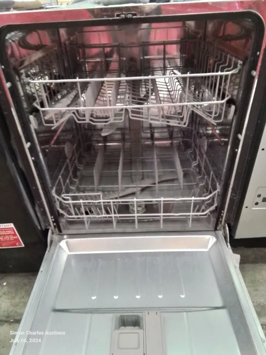 COMFEE FULLY INTEGRATED DISHWASHER, MODEL: KWH-BD1215P-W