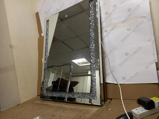 LED CRYSTAL STYLE MIRROR