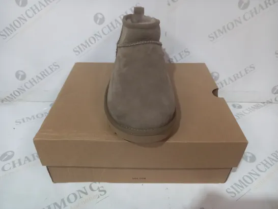 BOXED PAIR OF UGG CLASSIC ULTRA MINI SHOES IN TAUPE UK SIZE 5