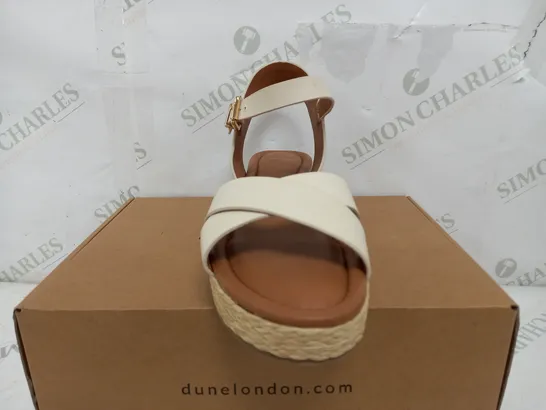 BOXED PAIR OF DUNE LONDON CROSS STRAP FLATFORM SANDALS - UK 6