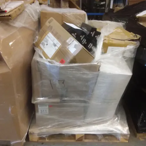PALLET OF ASSORTED ITEMS INCLUDING PROFESSIONAL BEAUTIFUL HAIR TOOLS, RECCI BEDDING