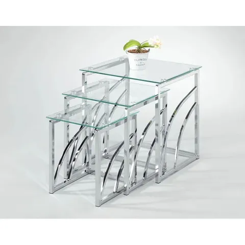 BOXED VANN 3 PIECE NEST OF TABLES