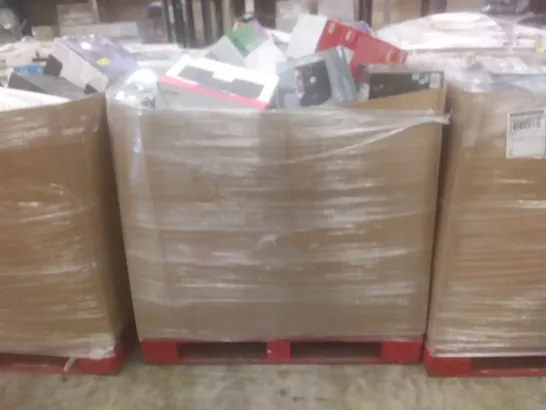 PALLET OF LARGE AMOUNT OF ASSORTED PRODUCTS TO INCLUDE PRINTERS, BOOMBOXES, AND DVD PLAYERS ETC