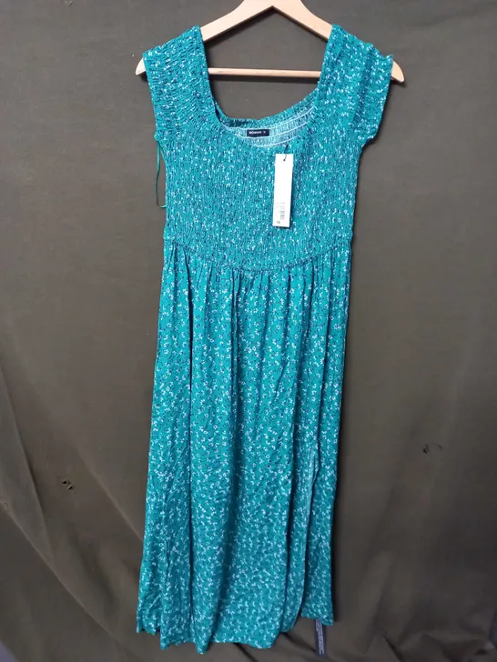 ROMAN DITSY BARDOT DRESS IN FLORAL DESIGN IIN GREEN - SIZE 16