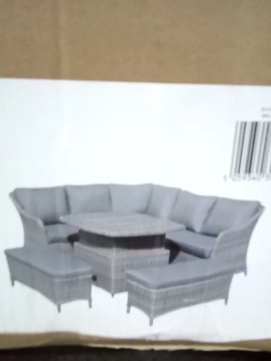 BOXED HAMILTON WICKER CORNER SET