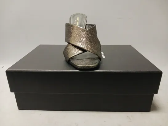 BOXED PAIR OF SAINT LAURENT LOU LOU MULES IN METALLIC GUN METAL EU SIZE 38