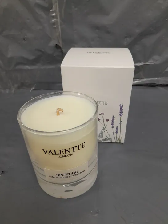 BOXED VAENTTE LEMONGRASS AND ROSEMARY SCENTED CANDLE 