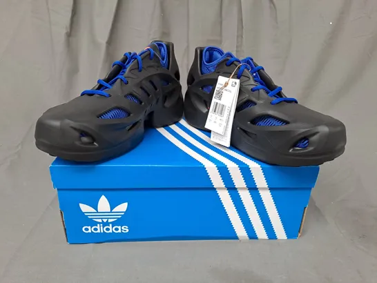 BOXED PAIR OF ADIDAS ADIFOM CLIMACOOL SHOES IN BLACK/BLUE UK SIZE 10