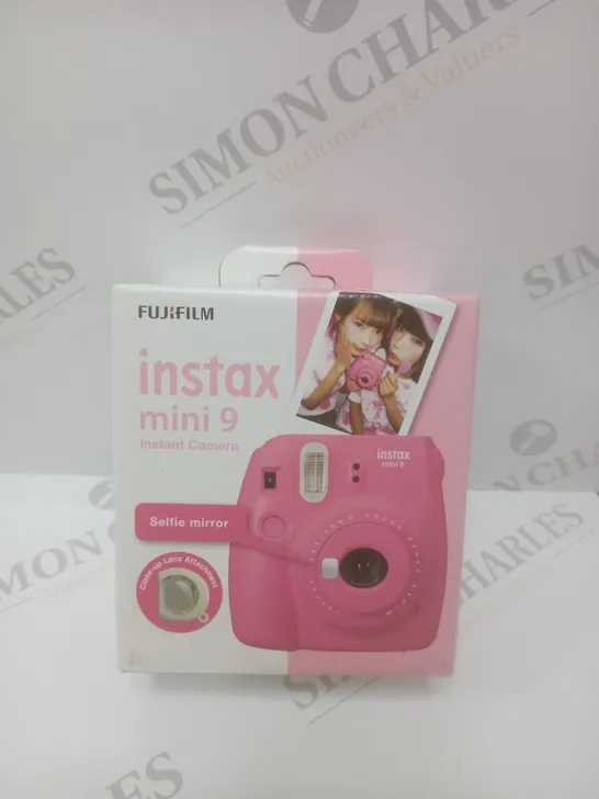 BRAND NEW BOXED FUJIFILM INSTAX MINI 9 INSTANT CAMERA