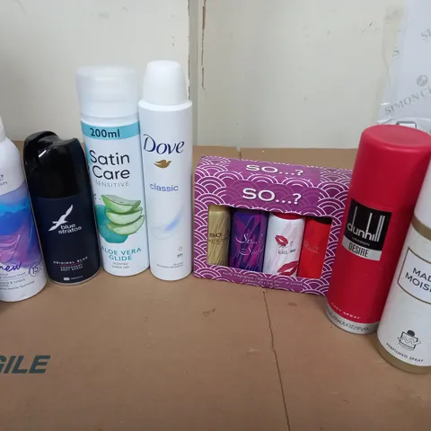 APPROXIMATELY 20 AEROSOL SHAVING FOAM AND BODY SPRAYS TO INCLUDE DOVE, LYNX AND SATIN CARE