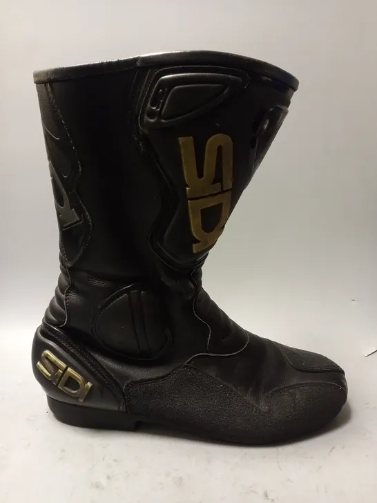 SIDI MOTORBIKE BOOT UNKNOW SIZE IN BLACK 