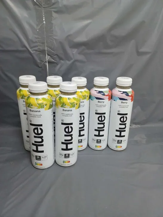 LOT OF 7 OF HUEL PROTEIN DRINKS BANANA AND BERRY FLAVOURS 500ML PER BOTTLE