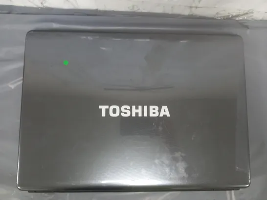 TOSHIBA SATELLITE L350 17 INCH PENTIUM DUAL CORE T4300 2.10GHZ