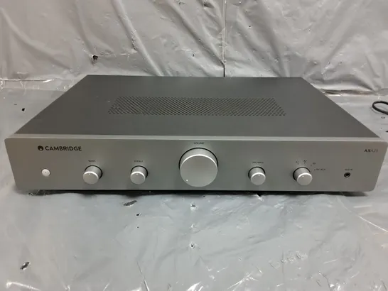 CAMBRIDGE AXA25 INTEGRATED STEREO AMPLIF