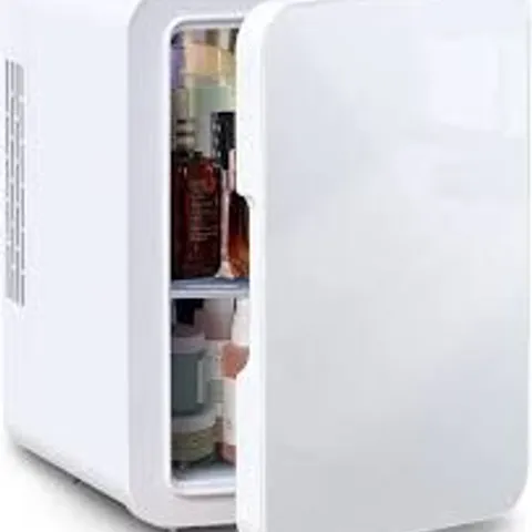 BOXED AKLS-RE-0172WH 4L MINI FRIDGE 