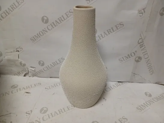 CHAPTER B TEXTURED CERAMIC VASE RRP £34