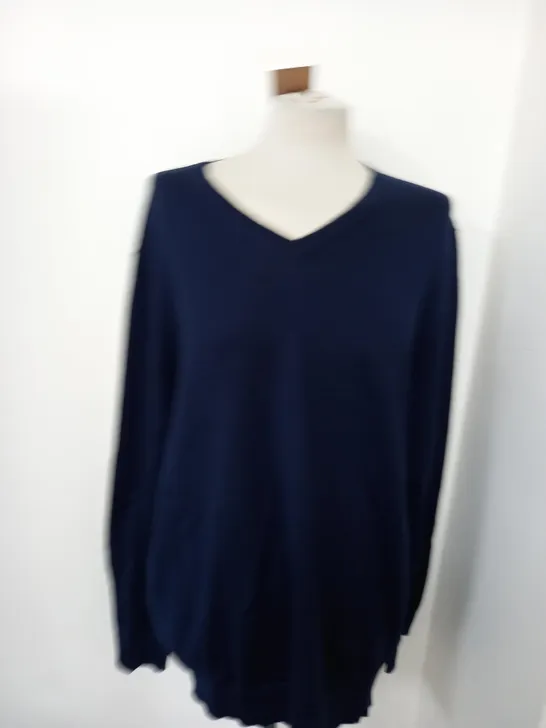 CHARLES TYRWHITT NAVY BLUE PURE MERINO V NECK JUMPER SIZE L