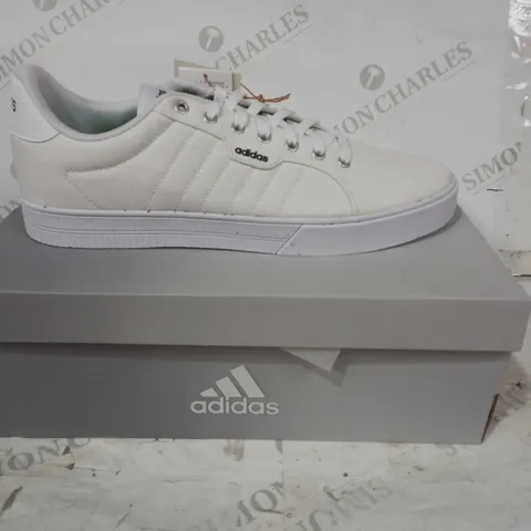 BOXED PAIR OF ADIDAS DAILY 3.0 ECO SHOES IN WHITE UK SIZE 12