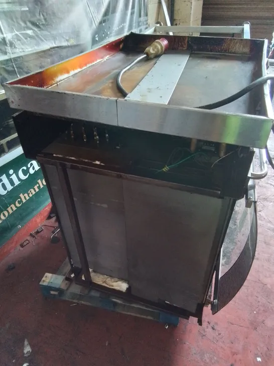 BKI SINGLE ROTISSERIE OVEN