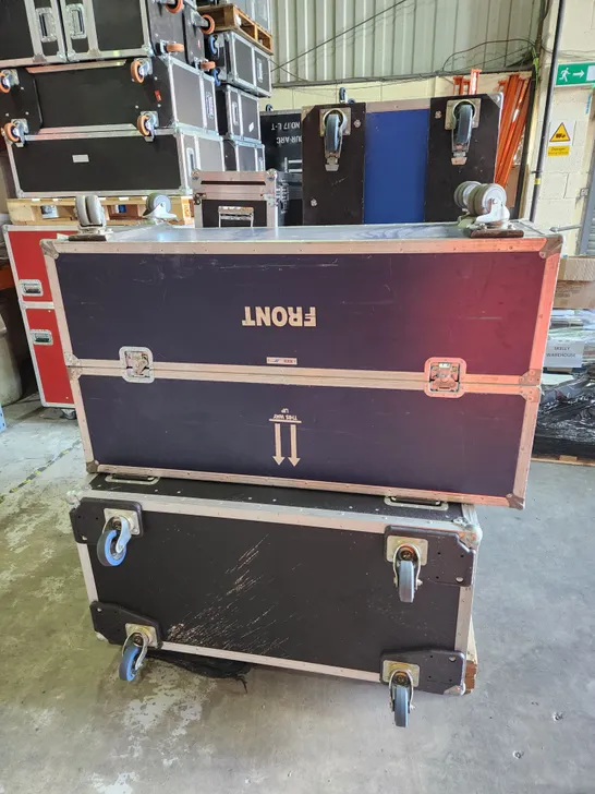 PALLET OF 6 ASSORTED FLIGHT CASES OF VARIOUS SIZES