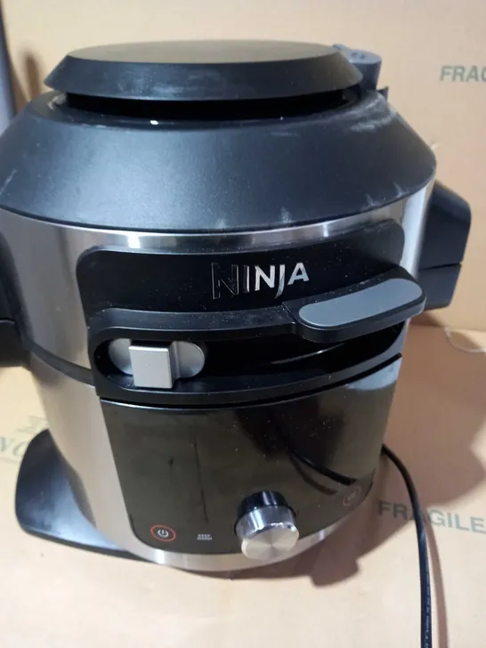 NINJA FOODI SMARTLID MULTI COOKER