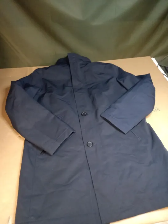 AUTOGRAPH MENS WATERPROOF JACKET SIZE M