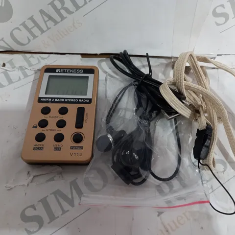 BOXED RETEKESS V112 2 BAND STEREO RADIO