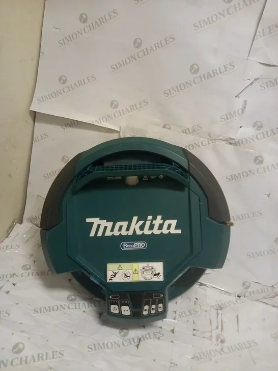 MAKITA DRC200Z ROBOTIC CLEANER